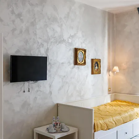 Alma Adry Bed & Breakfast Naples Exterior photo